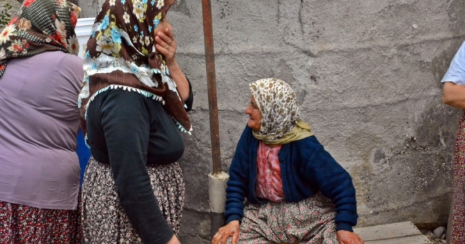 Tüpe çakmağı çakınca ağır yaralandı