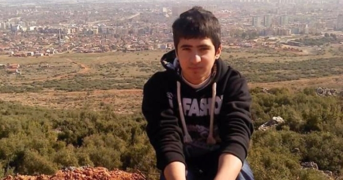 Uyuşturucu bağımlısı genç hayatını kaybetti