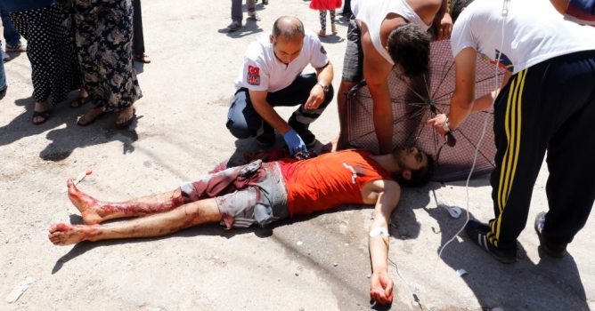 Uyuşturucu bağımlısı Suriyeli kardeş kanı döktü