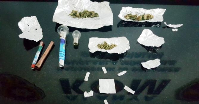 Uyuşturucuya 3 gözaltı