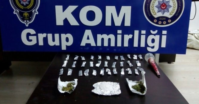 Uyuşturucuyu hoparlöre saklamışlar 