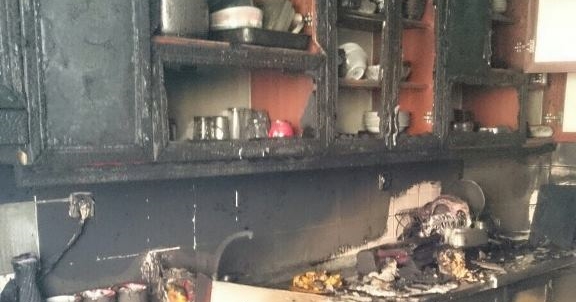 Yangın evi kül etti