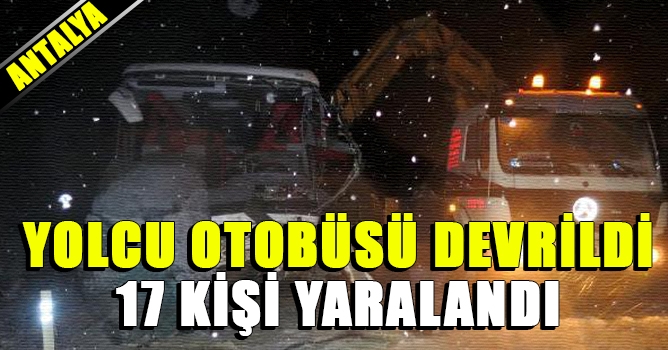 Yolcu Otobüsü Devrildi 17 Kişi Yaralandı