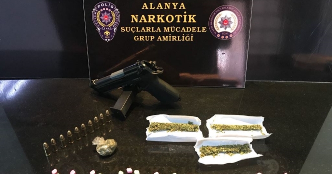 Zehir tacirleri tutuklandılar 