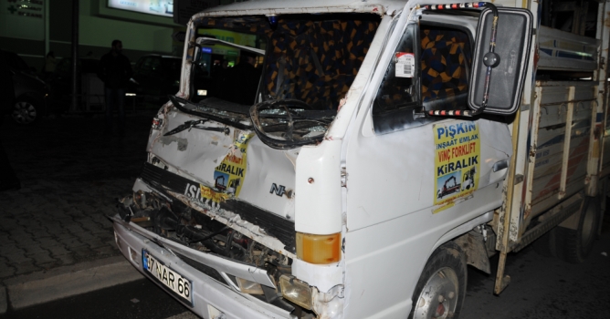 Zincirleme kaza: 1 ağır yaralı